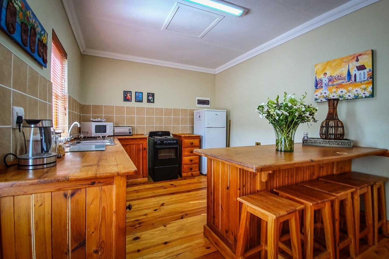 Berluda Farmhouse And Cottages Oudtshoorn Exterior photo