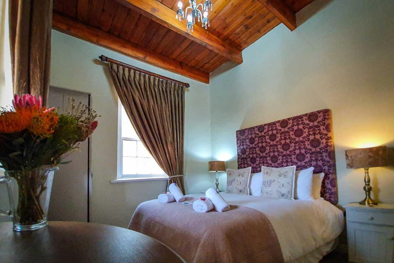 Berluda Farmhouse And Cottages Oudtshoorn Exterior photo