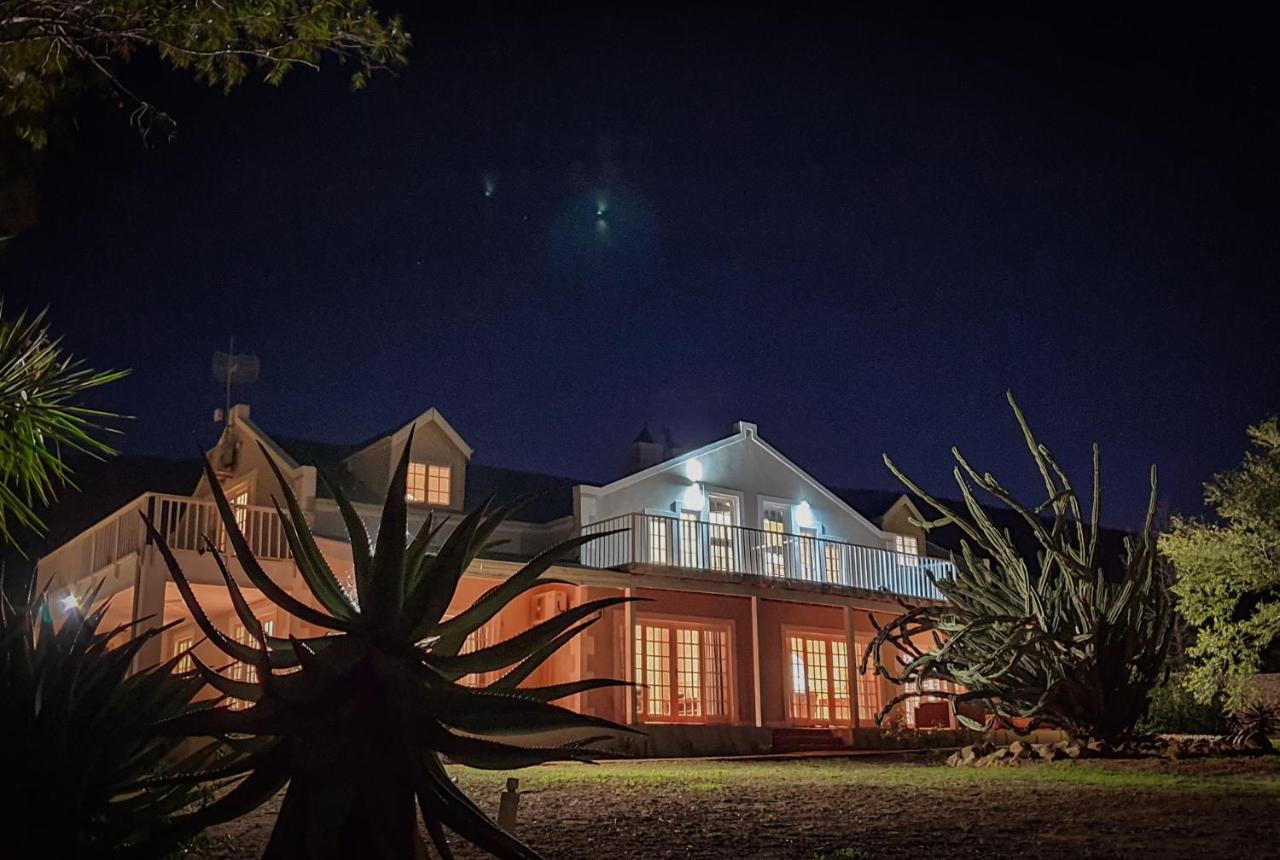Berluda Farmhouse And Cottages Oudtshoorn Exterior photo