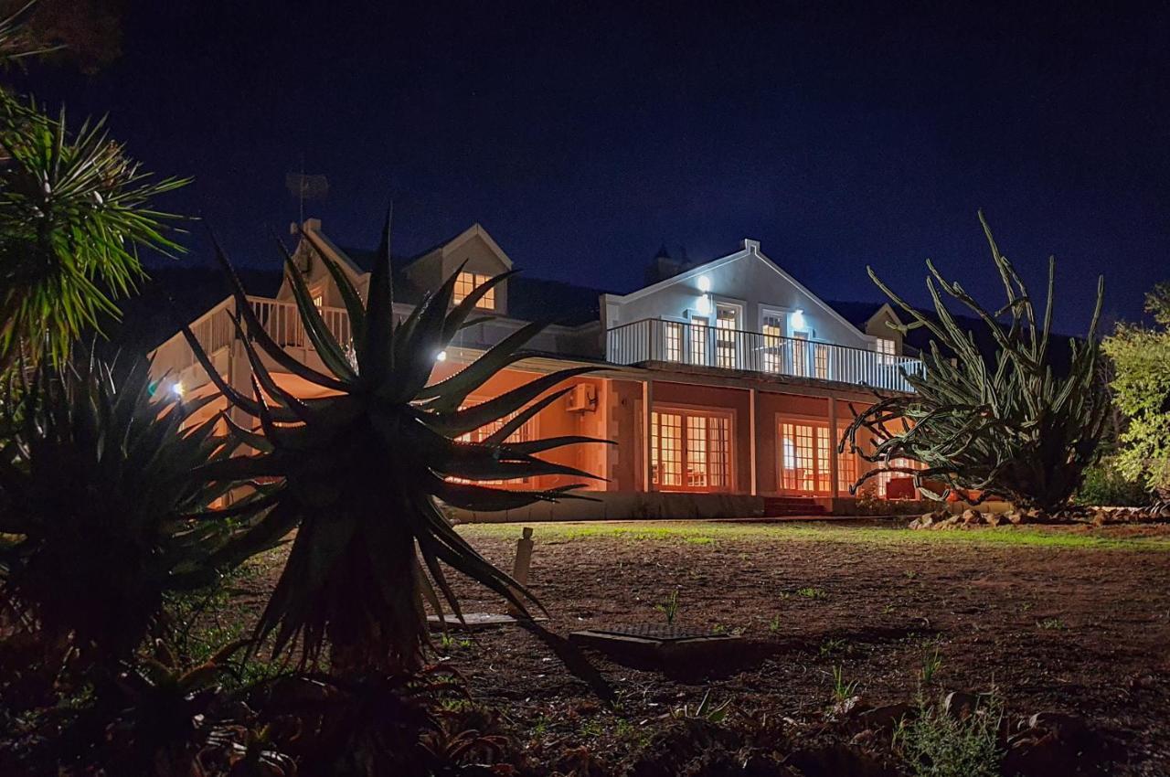 Berluda Farmhouse And Cottages Oudtshoorn Exterior photo
