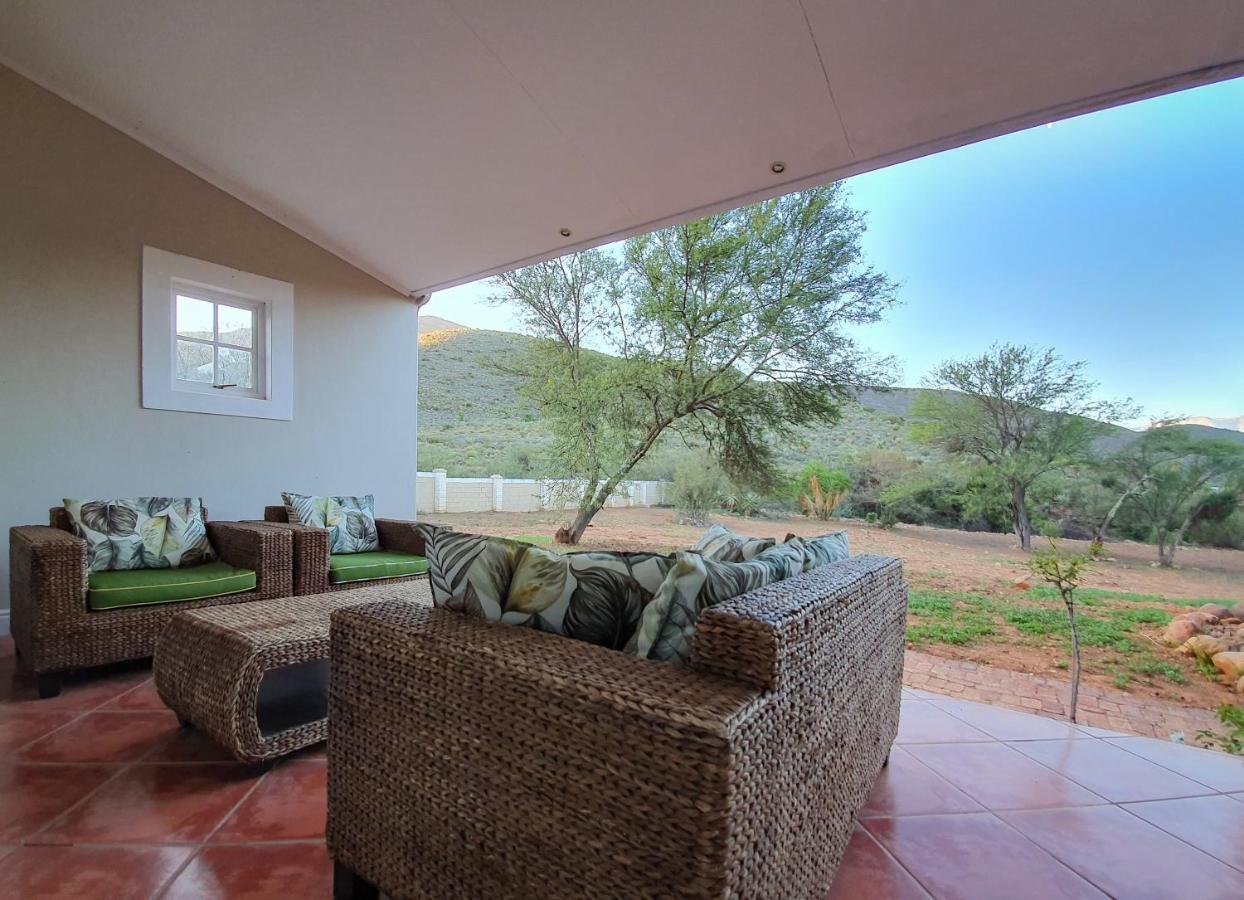 Berluda Farmhouse And Cottages Oudtshoorn Exterior photo